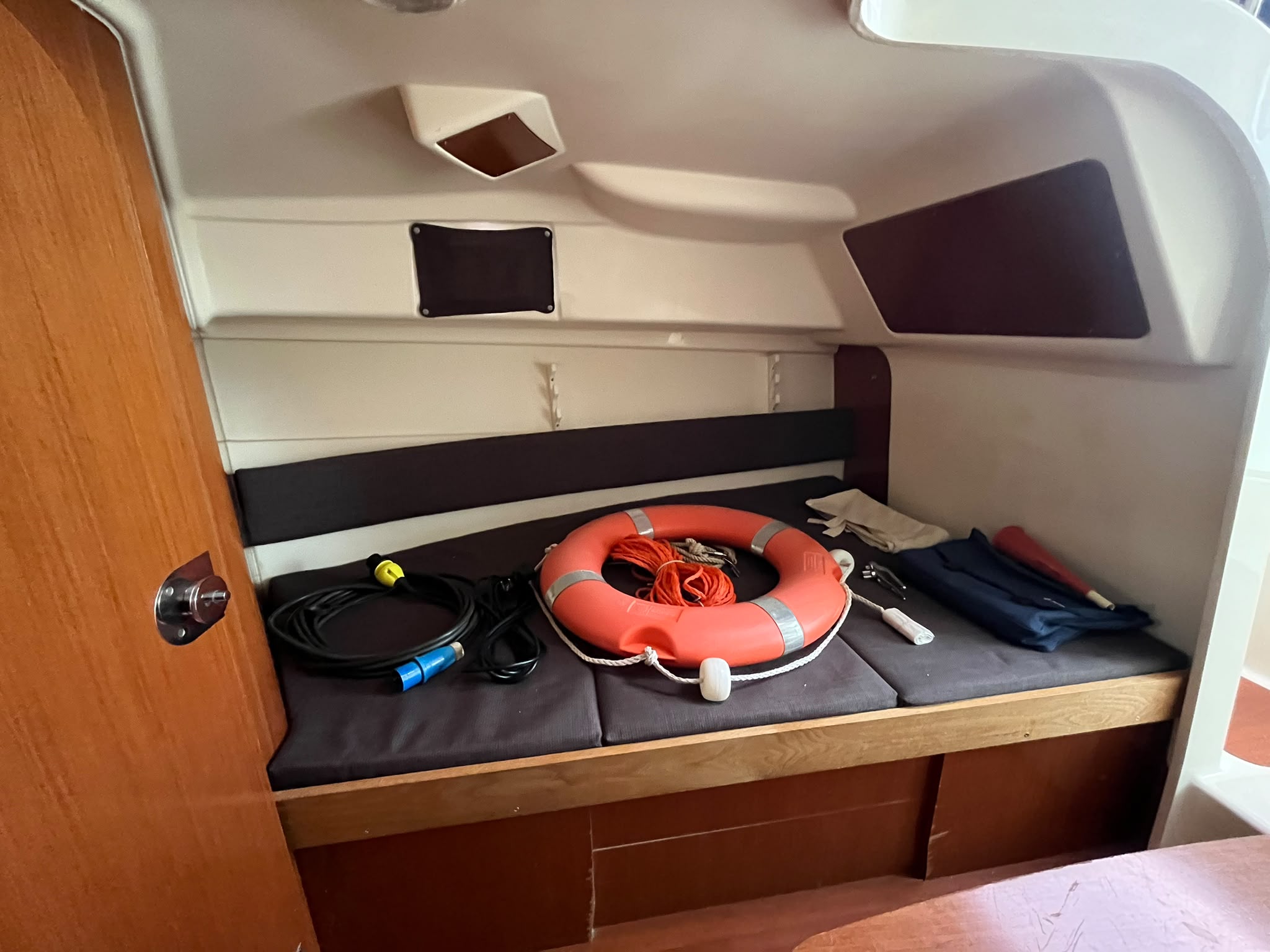 Jeanneau Merry Fisher 705 2011 – Yanmar 150 CV Diesel – Première Main – Image 48
