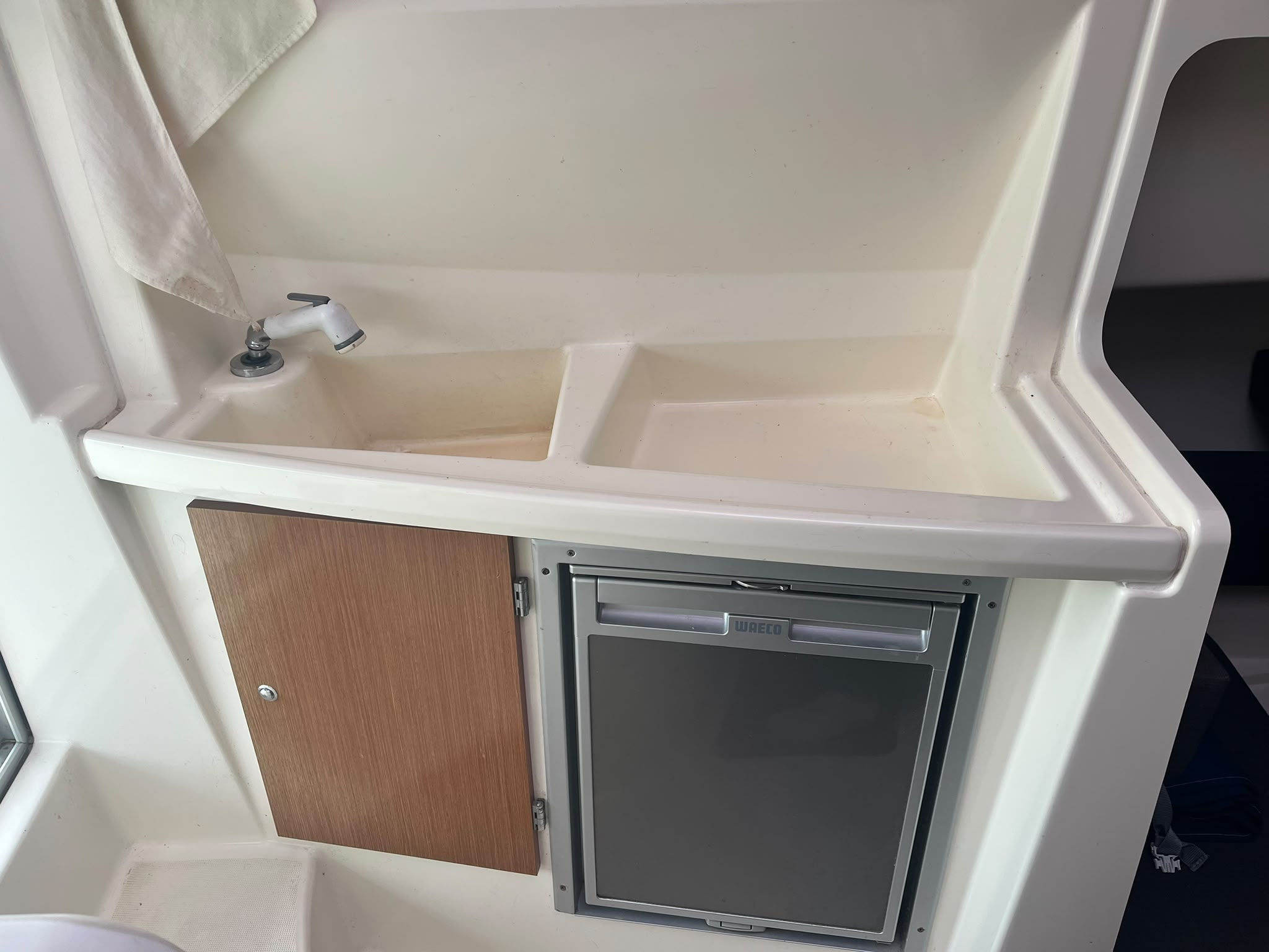 Jeanneau Merry Fisher 705 2011 – Yanmar 150 CV Diesel – Première Main – Image 56