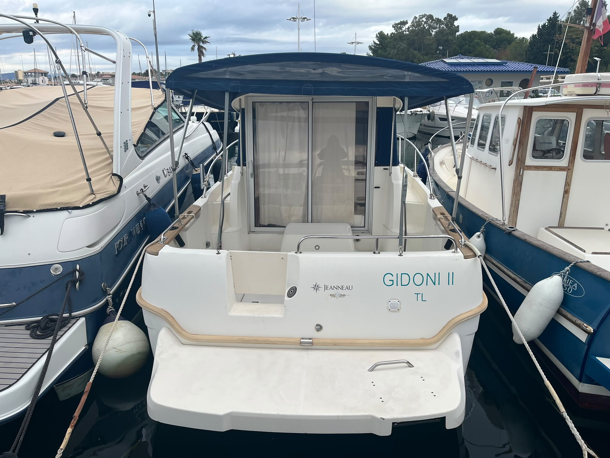 Jeanneau Merry Fisher 705 2011 – Yanmar 150 CV Diesel – Première Main – Image 3