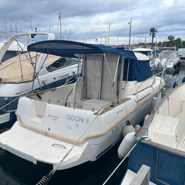 Jeanneau Merry Fisher 705 2011 – Yanmar 150 CV Diesel – Première Main