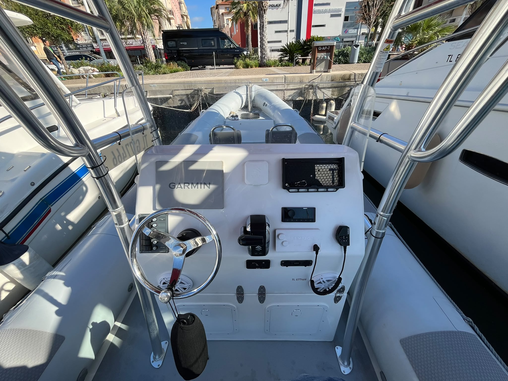 HUMBER OFFSHORE 8.5 – 2024 – SUZUKI 300 CV – CATÉGORIE B – 14 PASSAGERS – Image 17