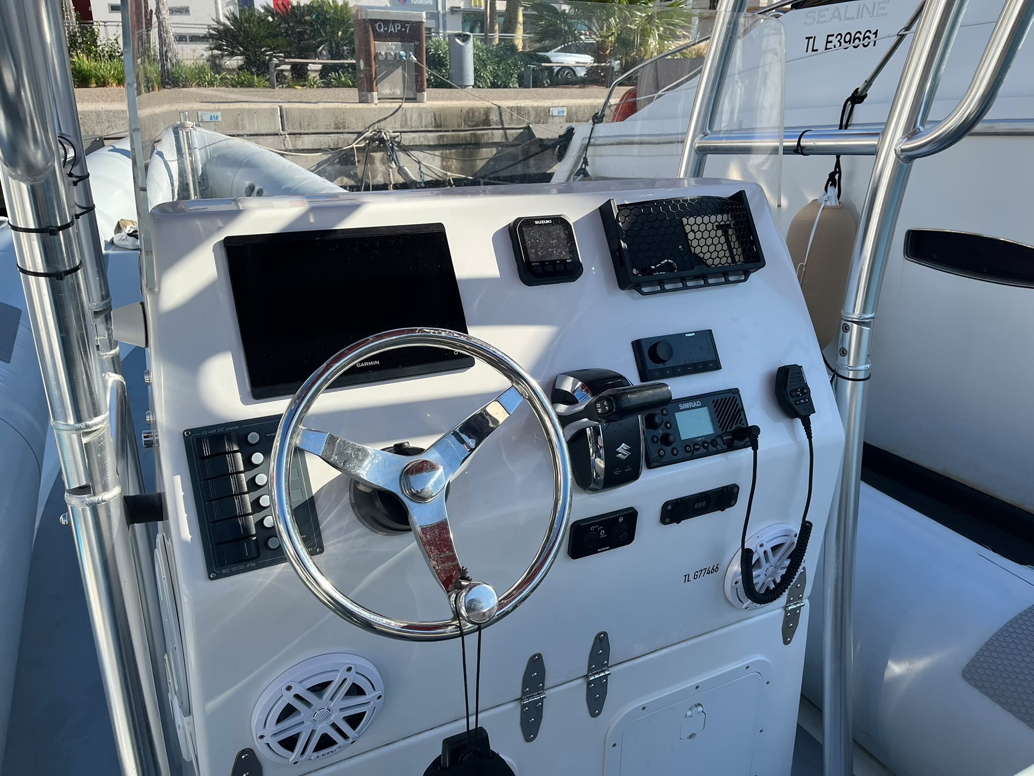HUMBER OFFSHORE 8.5 – 2024 – SUZUKI 300 CV – CATÉGORIE B – 14 PASSAGERS – Image 16