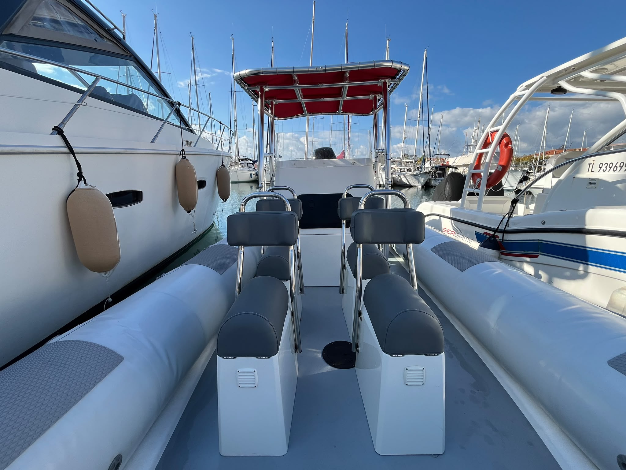 HUMBER OFFSHORE 8.5 – 2024 – SUZUKI 300 CV – CATÉGORIE B – 14 PASSAGERS – Image 5