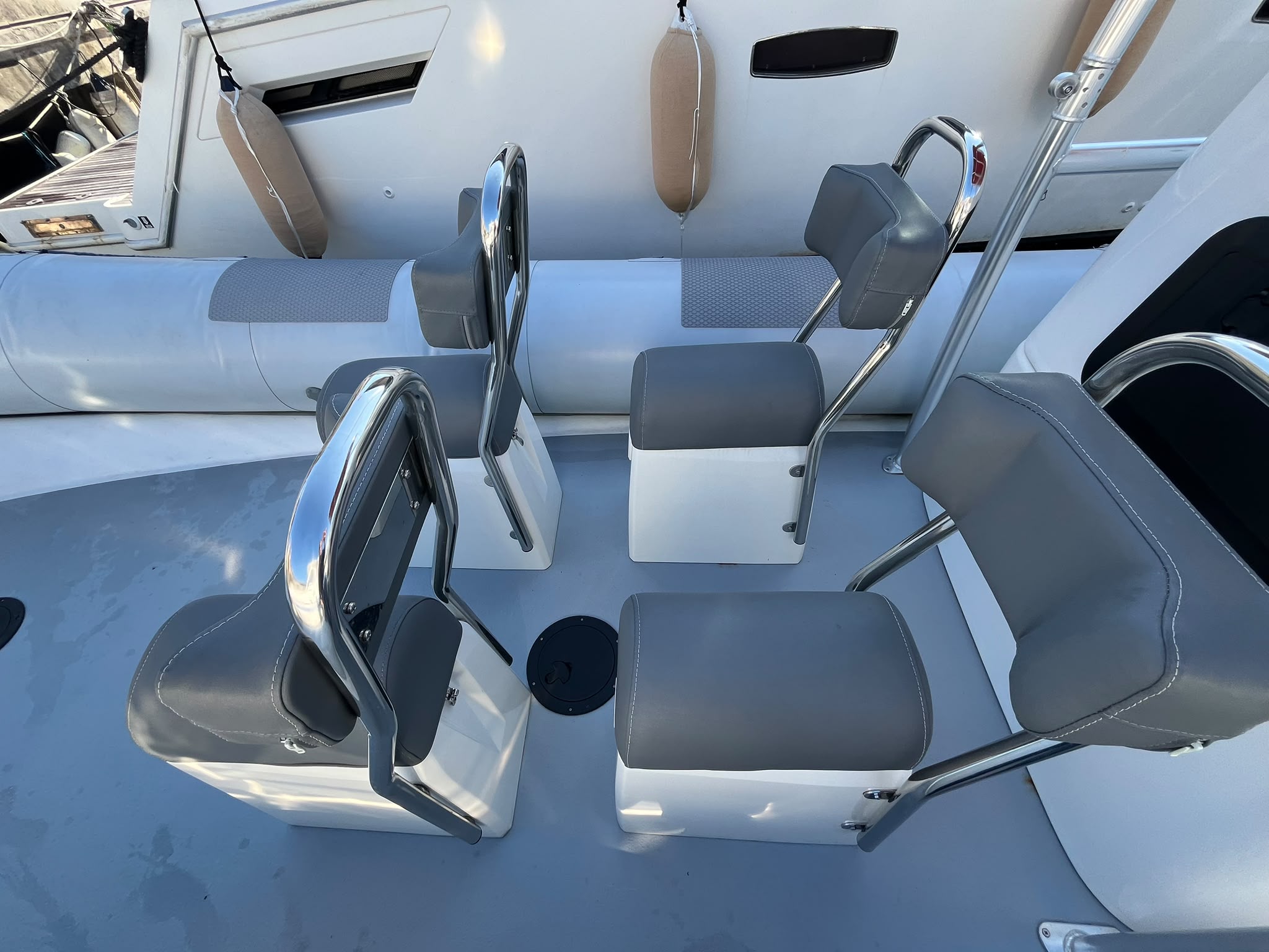HUMBER OFFSHORE 8.5 – 2024 – SUZUKI 300 CV – CATÉGORIE B – 14 PASSAGERS – Image 11